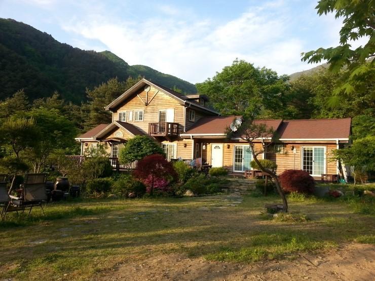 Fairy Tale Pension Pchjongčchang Exteriér fotografie